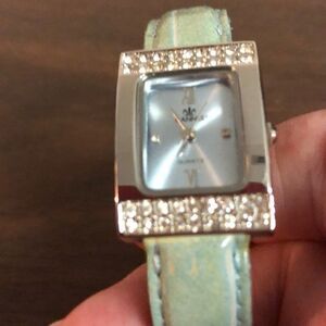 Cannes 21 mm watch with green bracelet. EUC